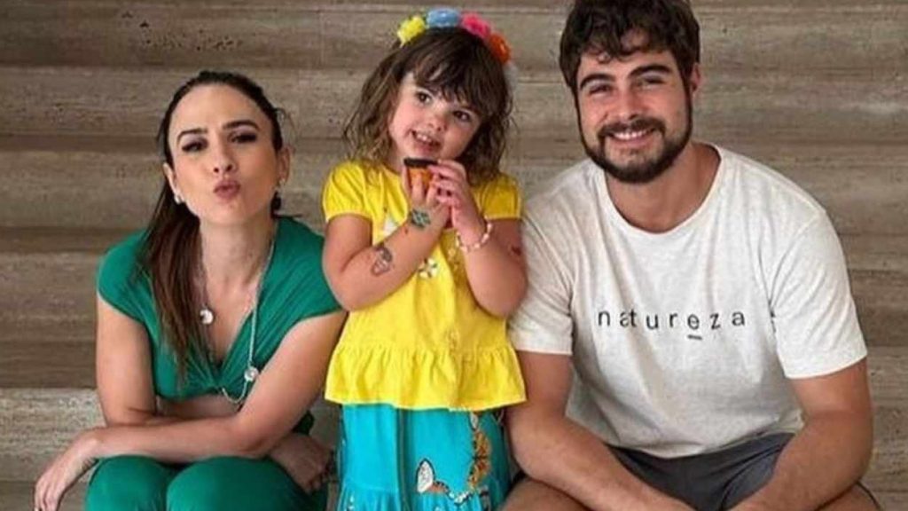 Tatá Werneck exibe momento especial da filha de 5 anos: ‘Aprendeu a escrever’