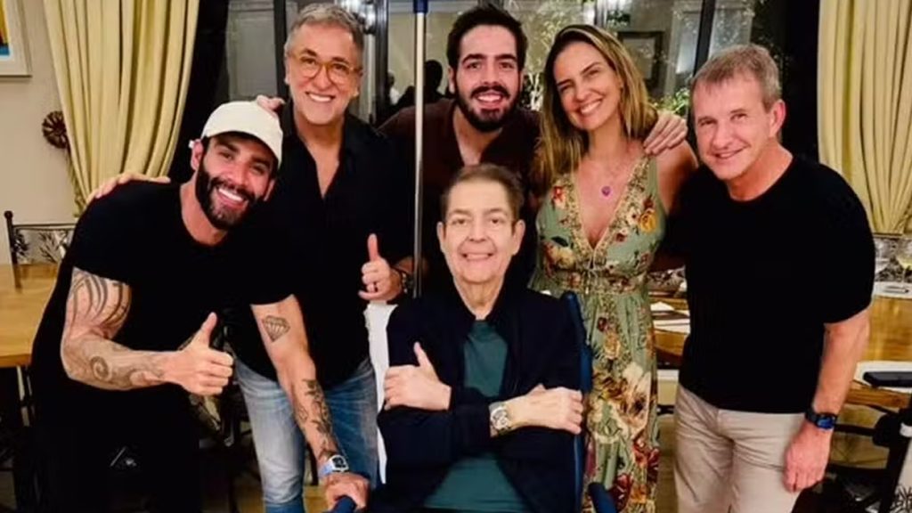 Luciana Cardoso atualiza estado de saúde de Faustão após novos transplantes: ‘Indo’